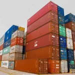 Superávit comercial do Brasil recua em abril
