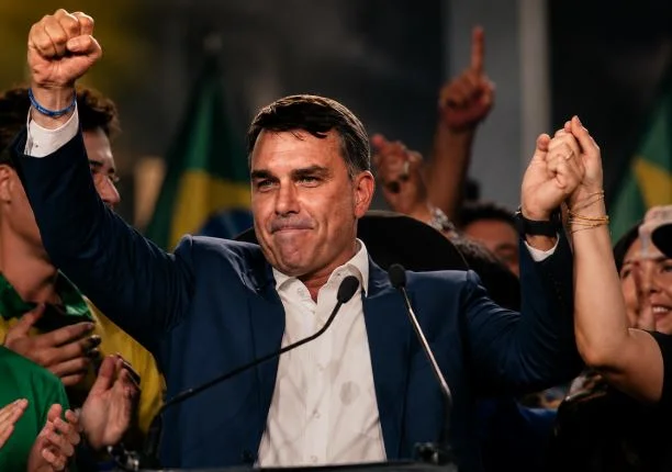Flávio convoca para ato de ‘7 de Setembro’ na Avenida Paulista