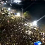 Multidão toma ruas de Fortaleza em ato de Flávio Bolsonaro